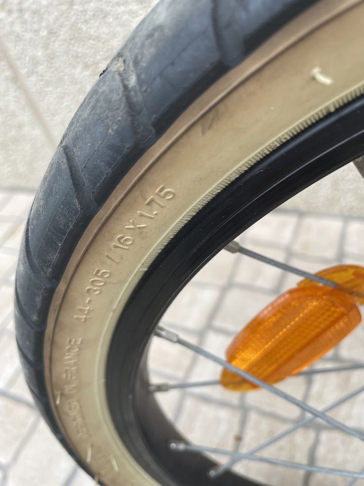 Bicicleta BTWIN roda 16