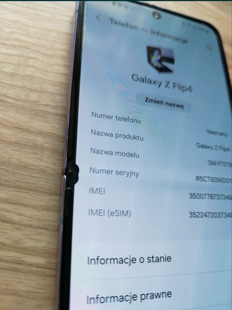 Samsung galaxy flip 4