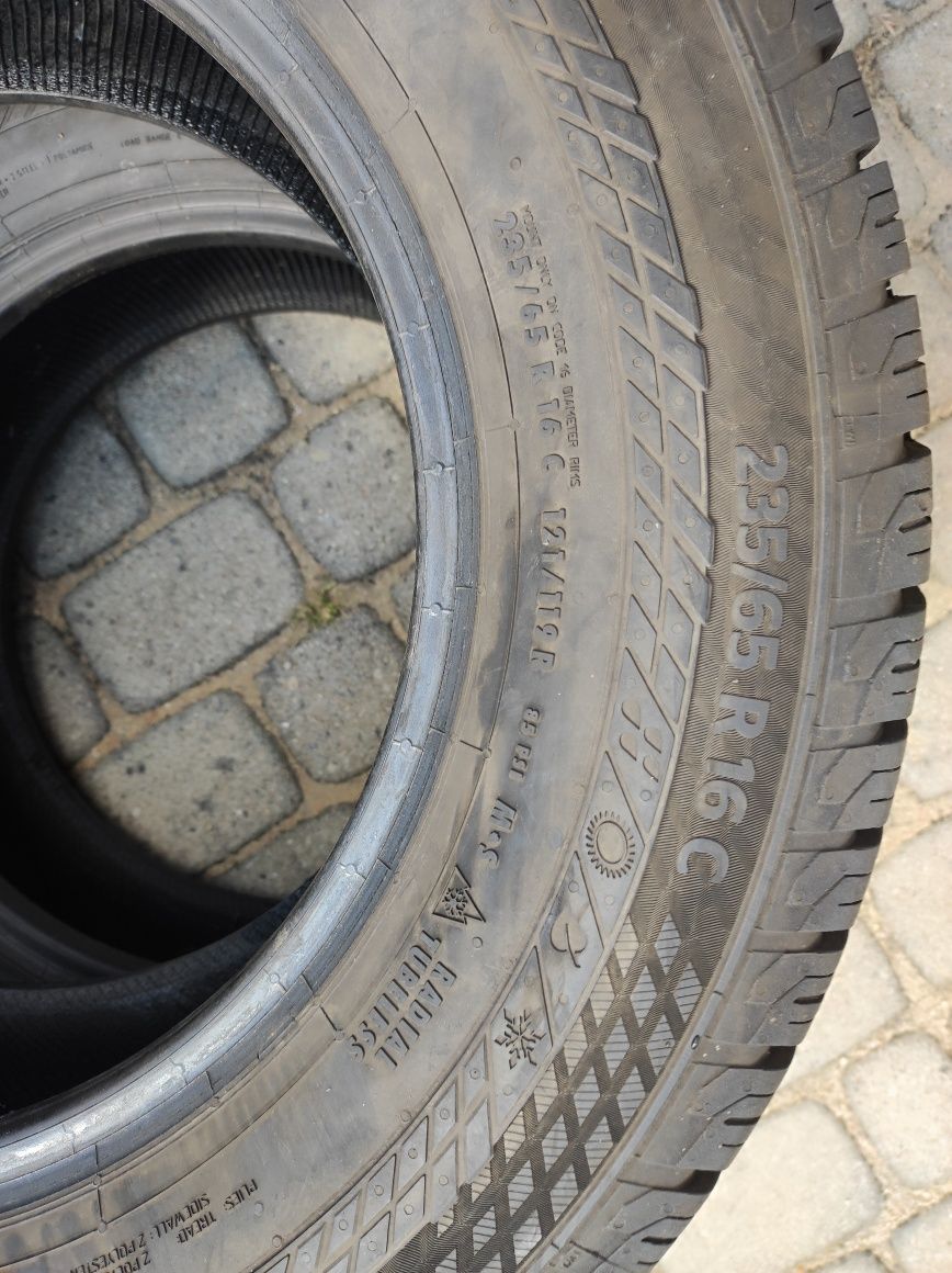 235.65.16c dwie opony Continental VanContact4season