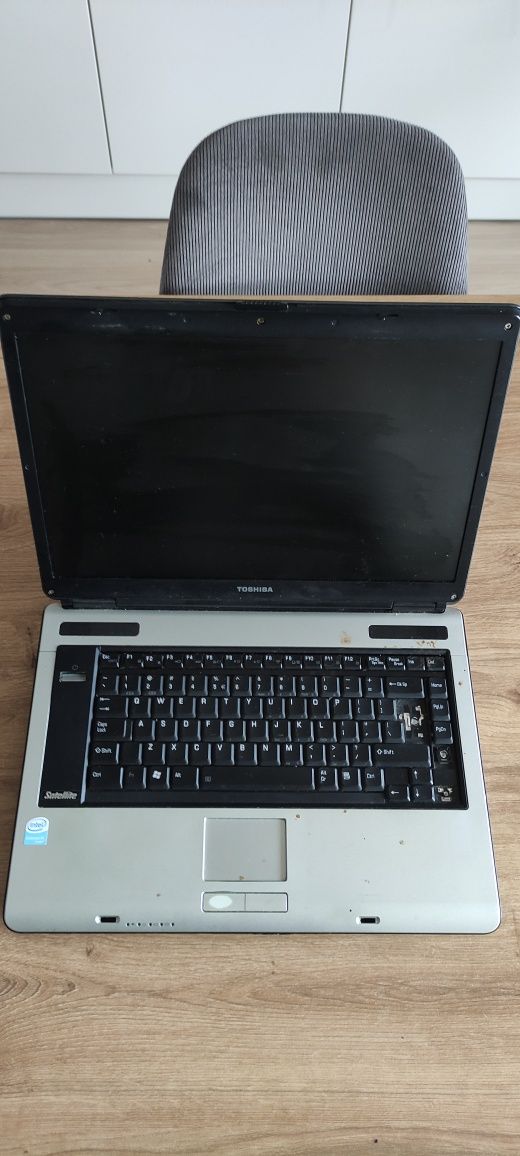 Toshiba Satellite A100 - 232