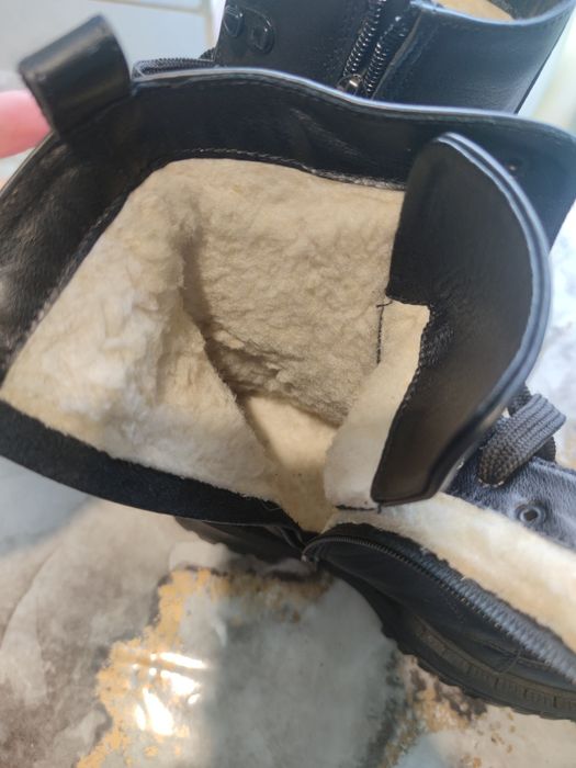 Зимові шкіряні ботинки (черевики)