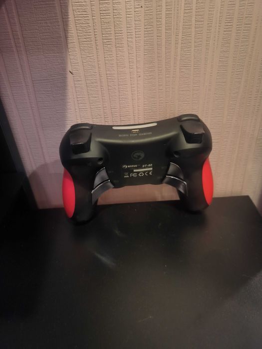 Продам playstation 4 pro