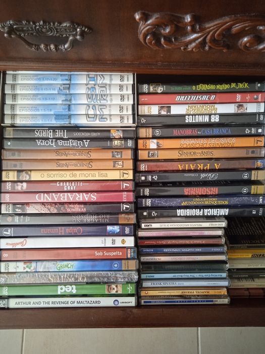 DVD 100 títulos  diversos