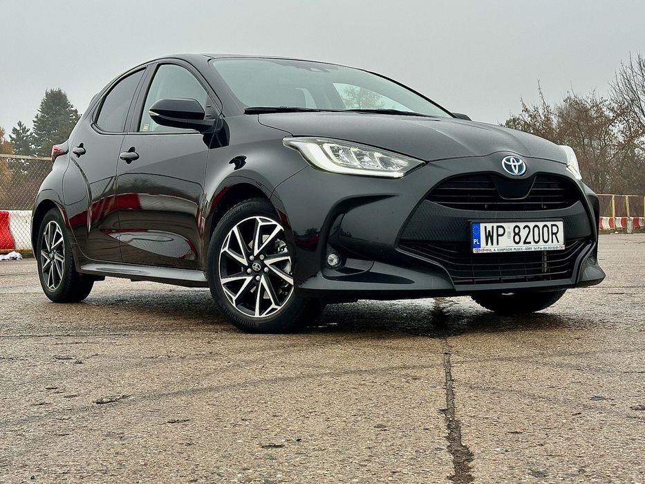 Toyota Yaris Comfort + Style + Tech Stan Idealny
