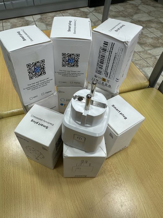 Wifi розетка tuya та ewelink