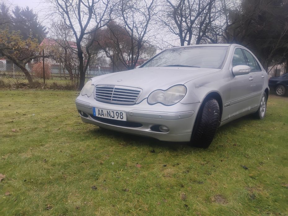 Mercedes C klasa 2.0 B  Kompresor