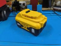Акумулятор DeWalt 8Ah, 10x21700