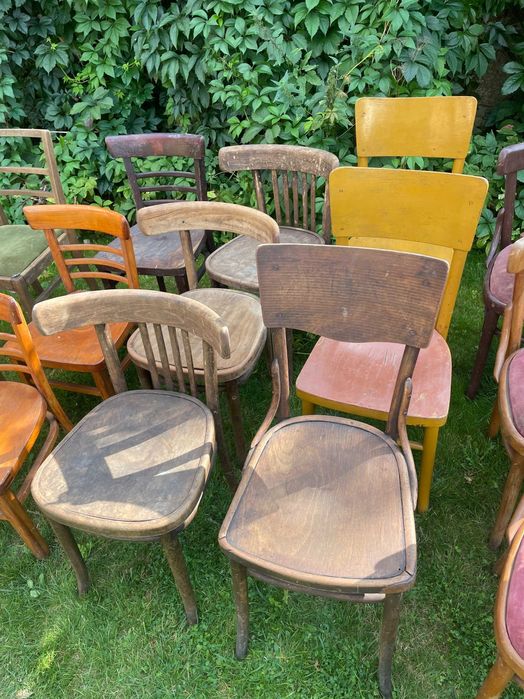 Stare drewniane krzesła, krzesło PRL