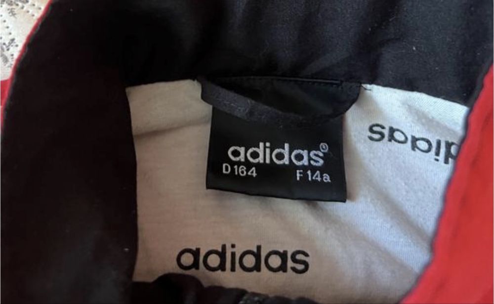 Вітровка Adidas Vintage 164 XS