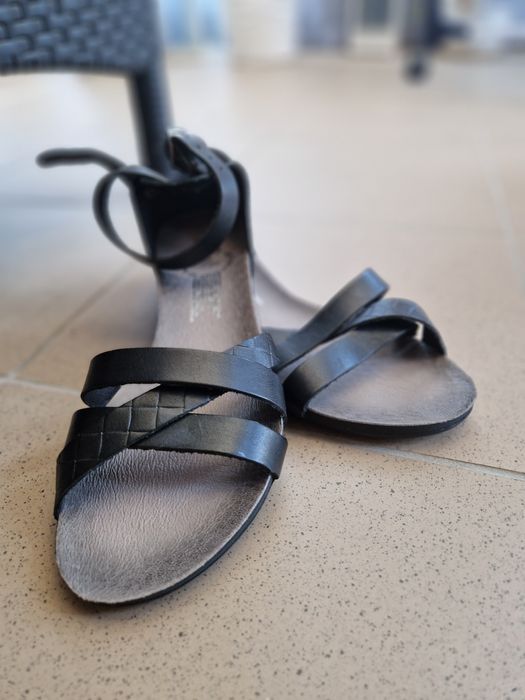 Buty sandały skórzane 37