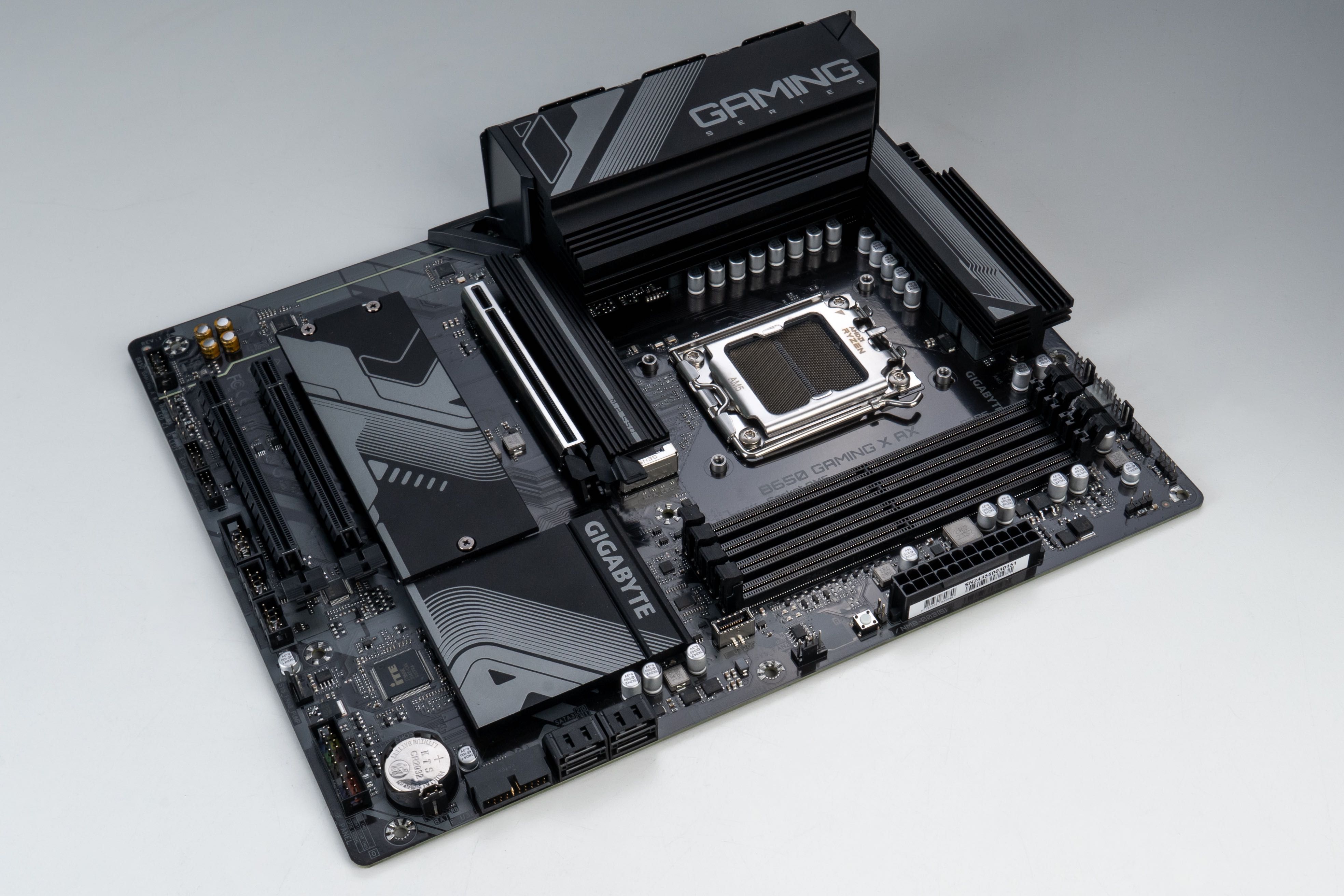 Материнська плата Gigabyte B650 Gaming X AX Wi-Fi/Гар 3 міс/SiliconFox