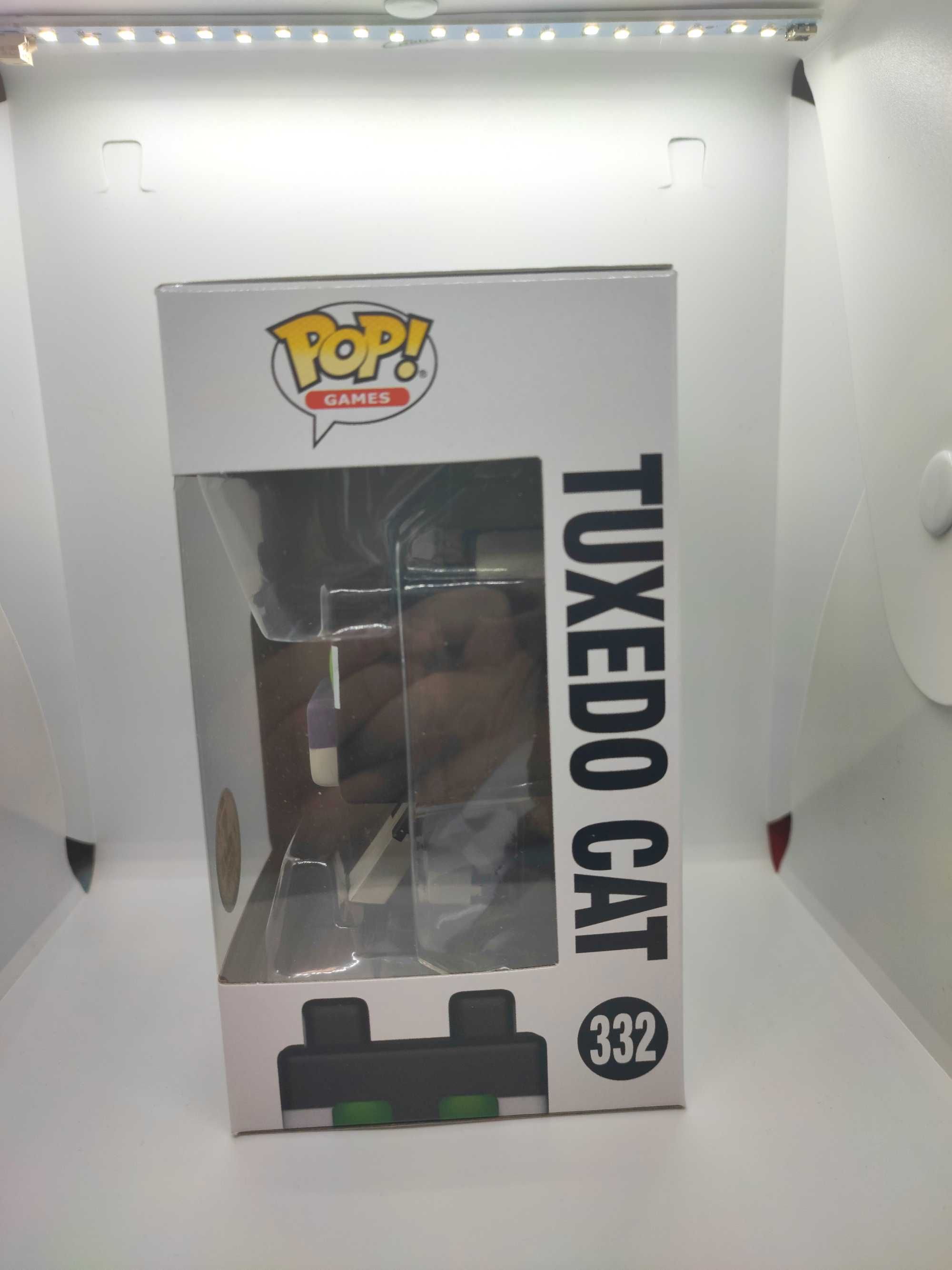 Funko Pop Tuxedo Cat Chase Minecraft 332 #332