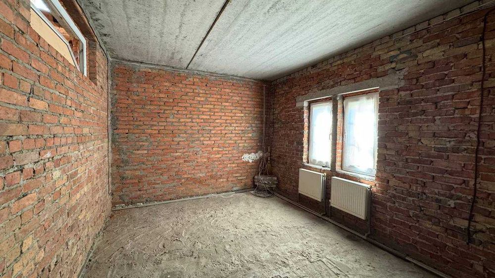 Будинок вашої мрії чекає на вулиці Грушевського!