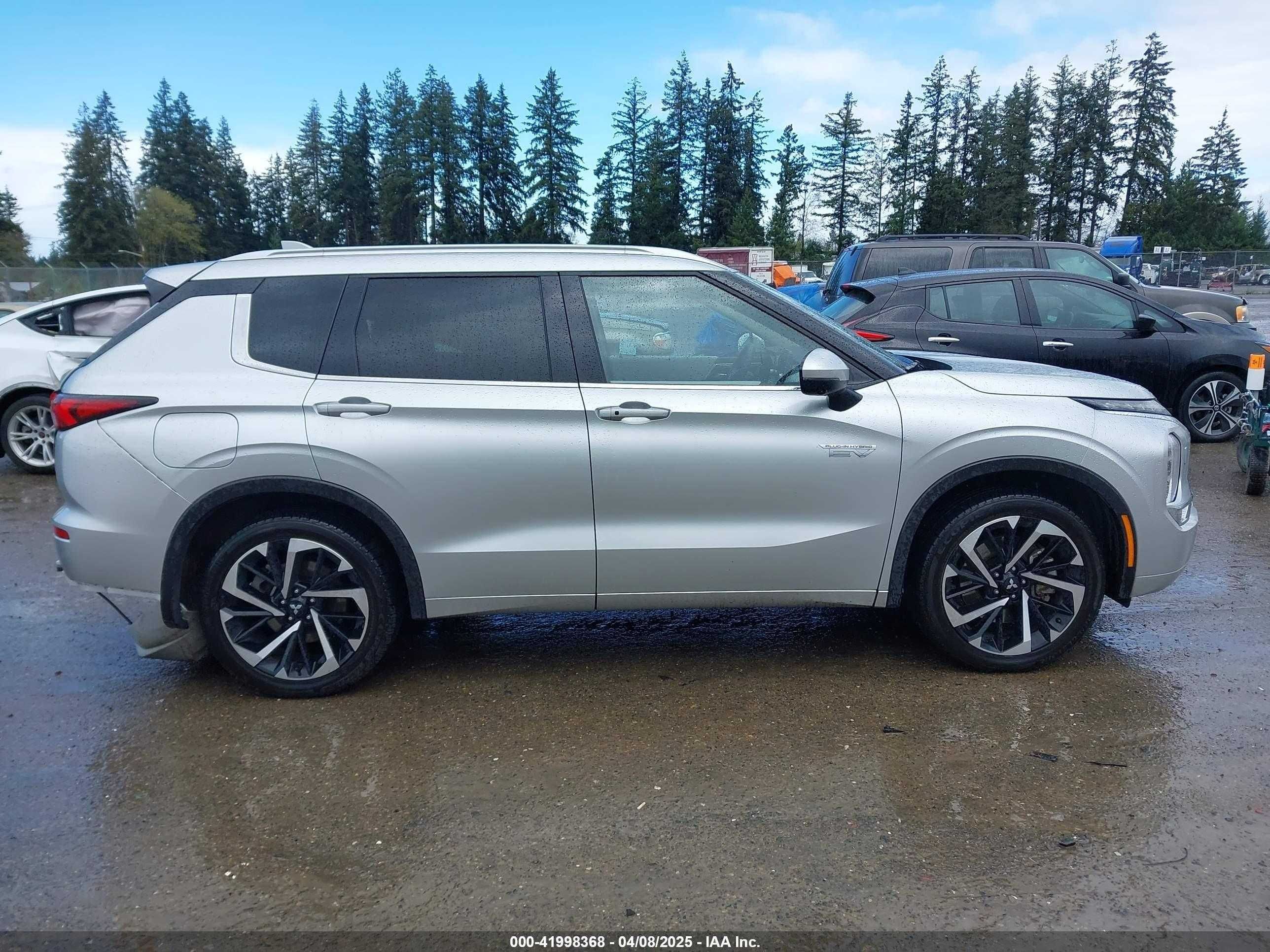 Mitsubishi Outlander 4  PHEV Hybrid 2024  Розборка Двигун