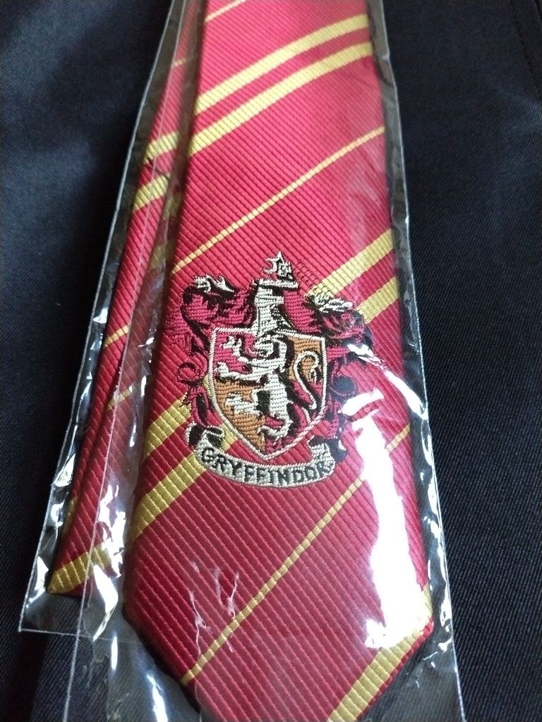 Nowy strój kostium przebranie Harry Potter Gryffindor 5  6  lat 115 c