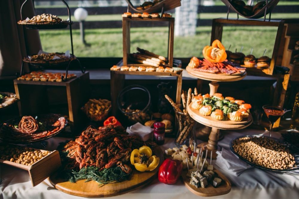 Закуски, фуршети, кейтеринг, кавова перерва