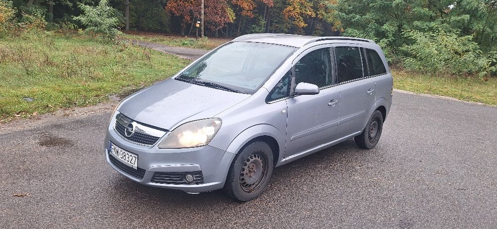 Zafira B 1.6 2007 nowy rozrząd Okazja.Siedem osób