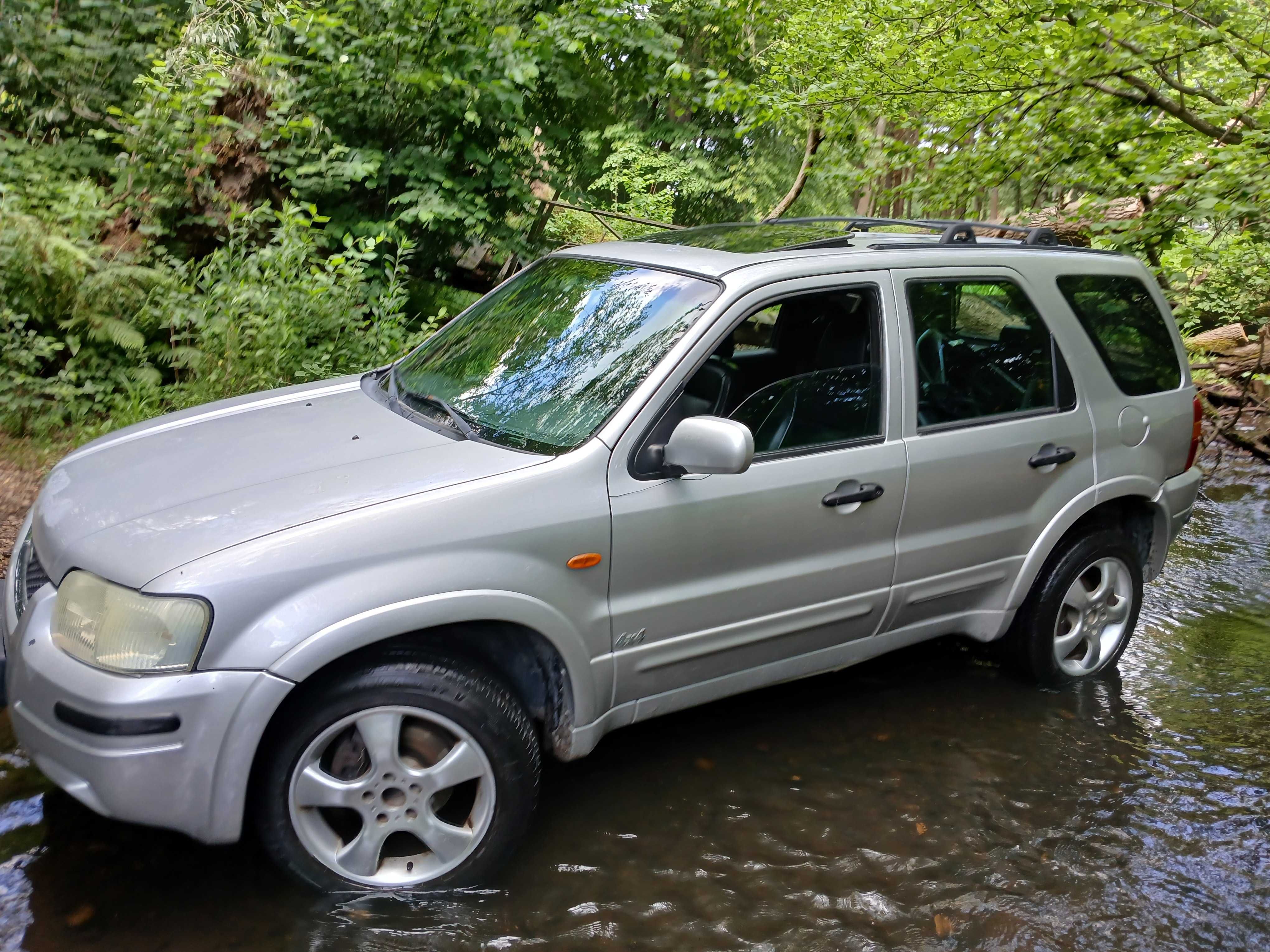 FORD MAVERICK 2 mod 2004 2.0B 4x4 Klima szyberdach