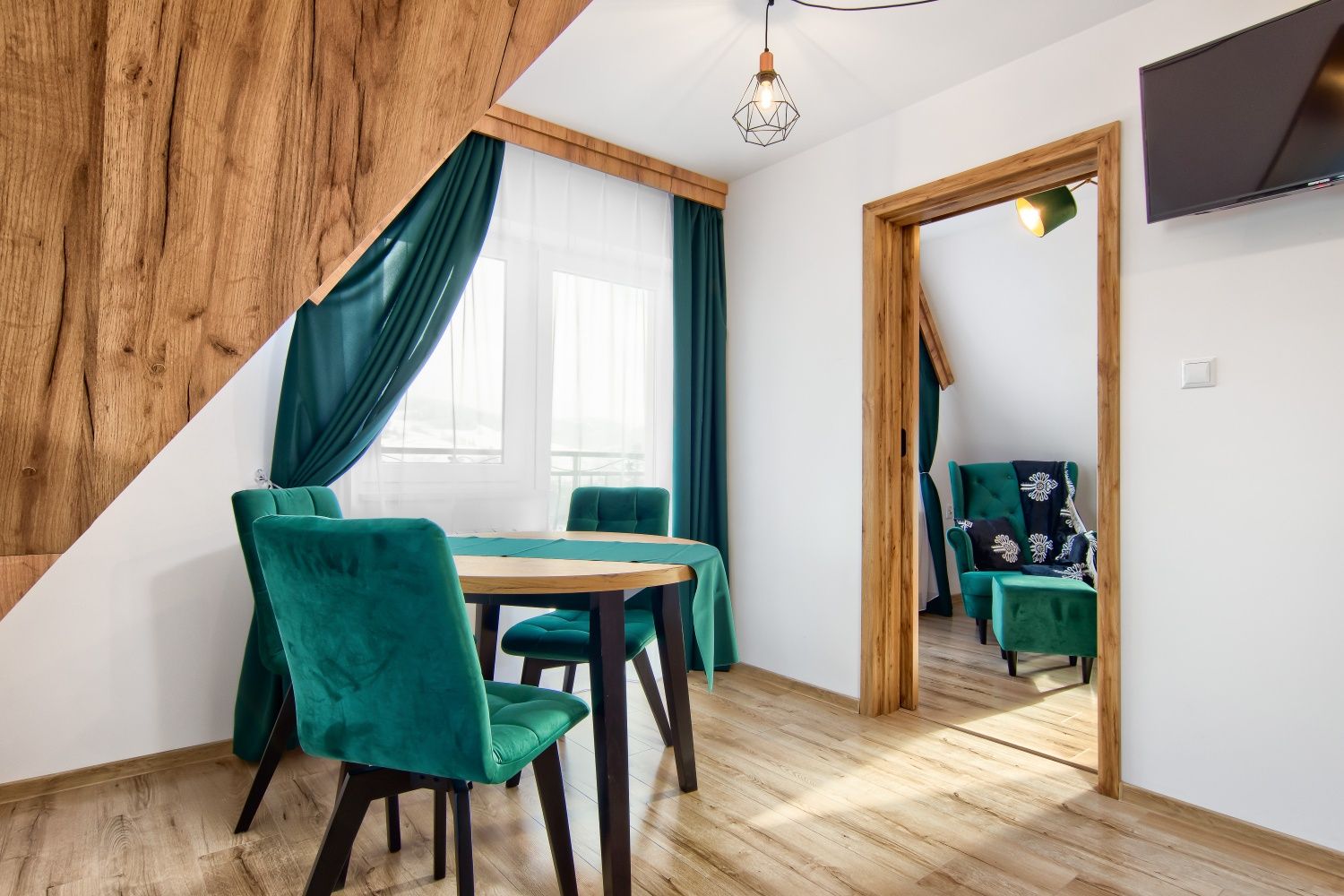 Apartament góralska zieleń . Balia , Sauna .