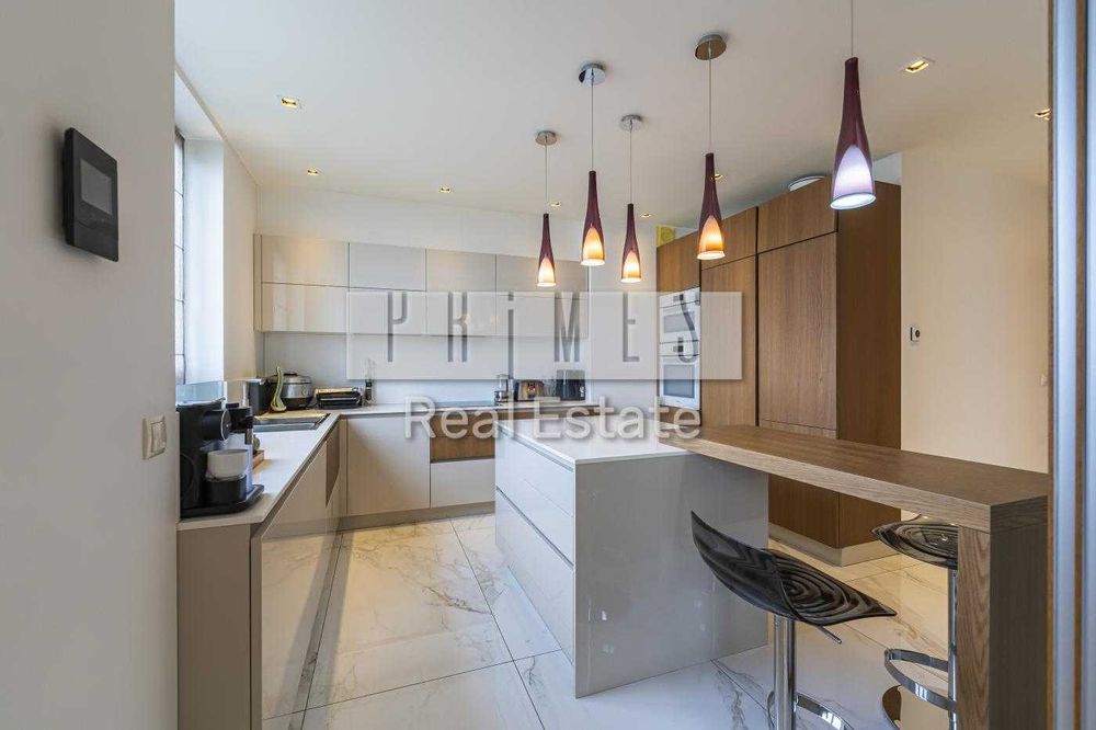 Продаж квартири 180м2 вул Ділова 2 Печерськ Центр