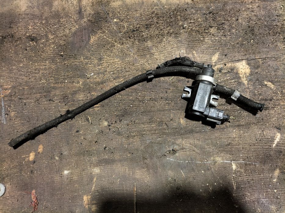 Zawór podciśnienia EGR VW passat B5 Audi 1.9TDI
