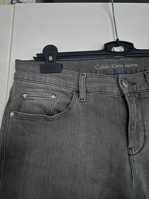 Calvin Klein Jeans skinny ankle mid rise W28 L30