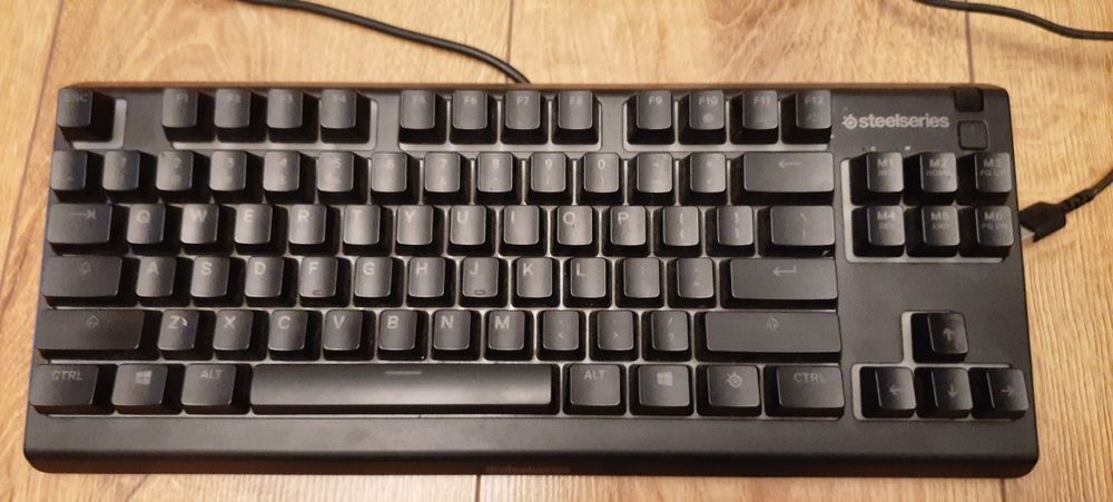 Sprzedam klawiaturę steelseries + myszka