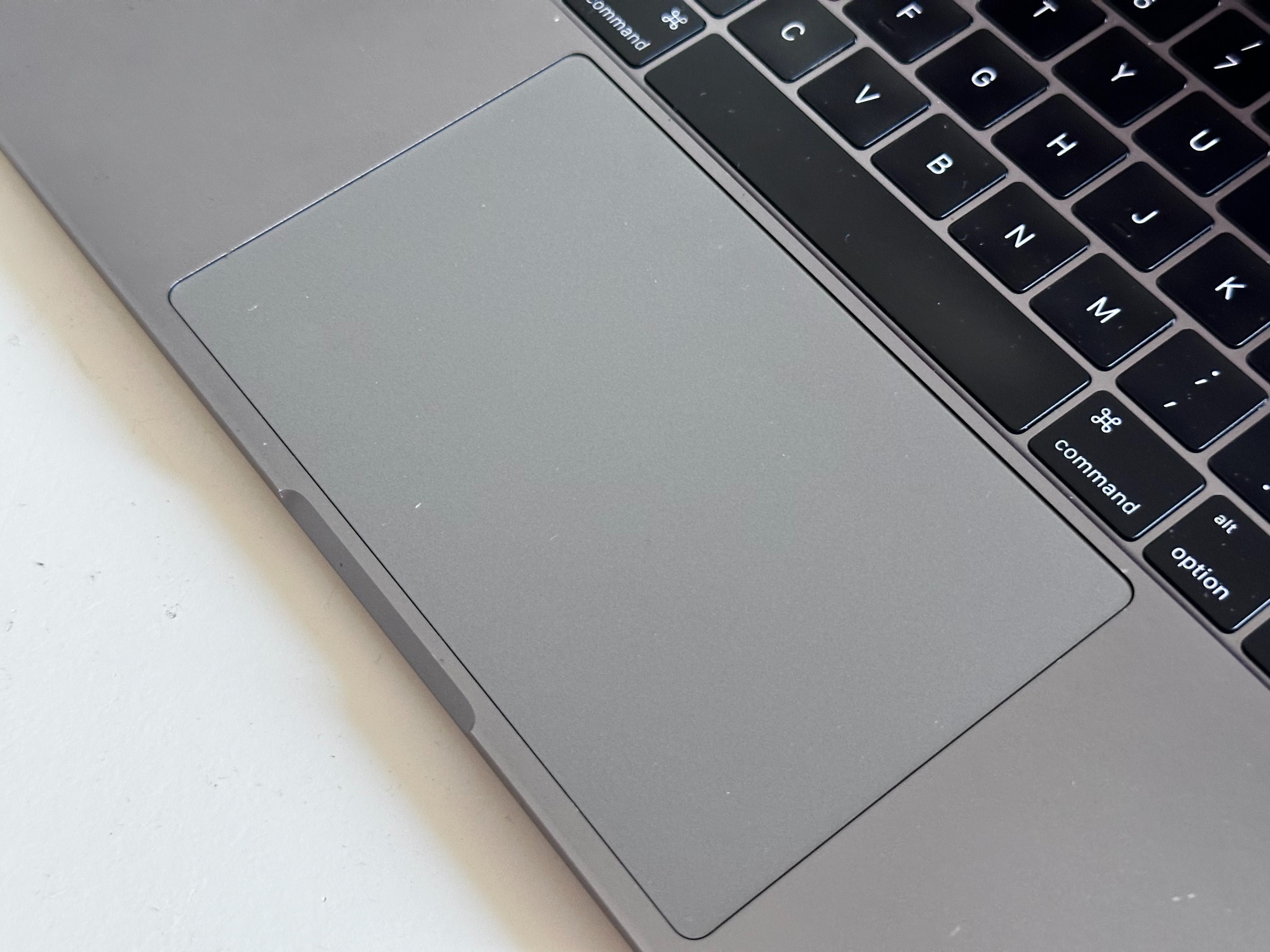 Apple MacBook Pro 13 2016 i5 8GB RAM 256GB SSD Space Gray