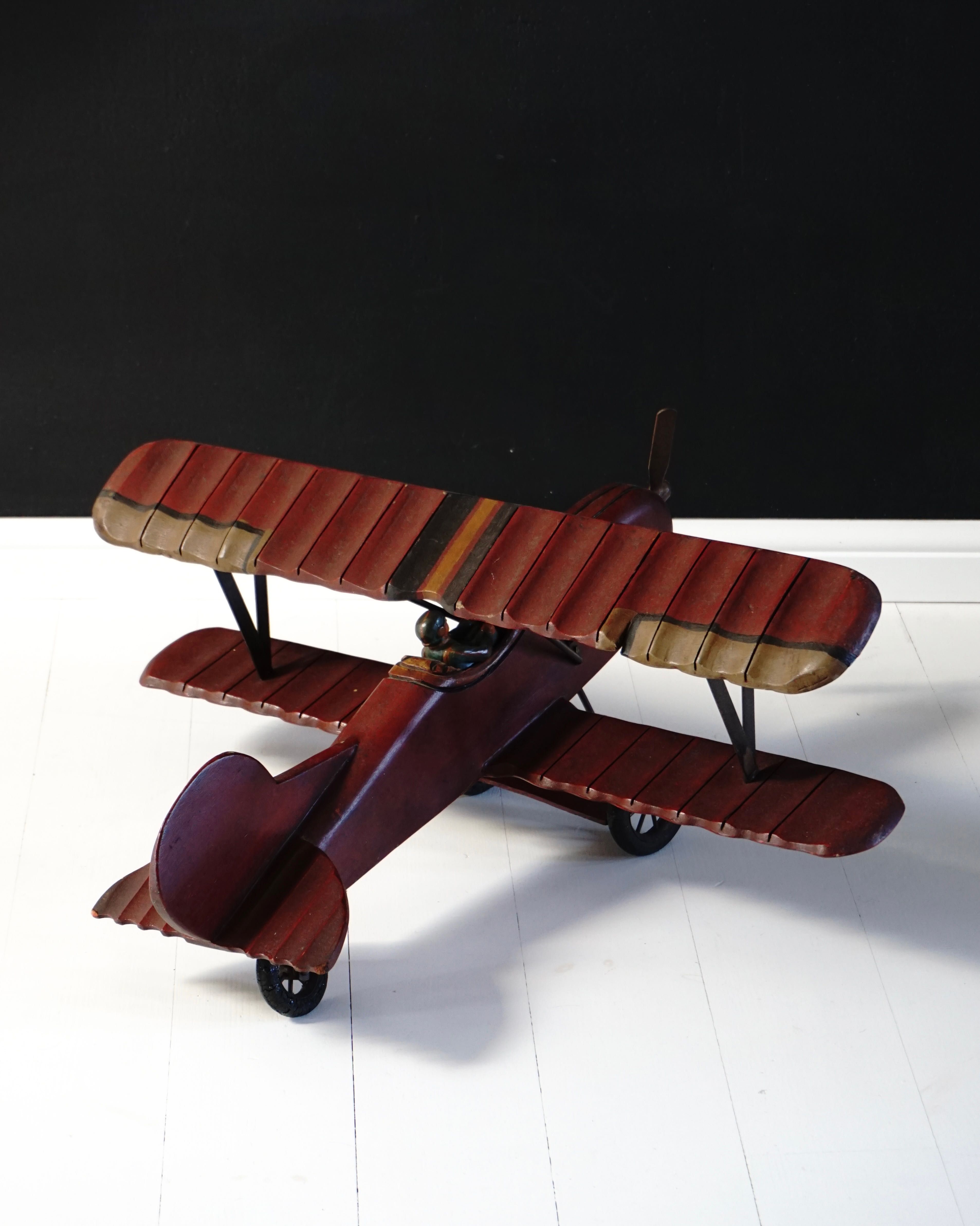 Stary drewniany model samolotu samolot