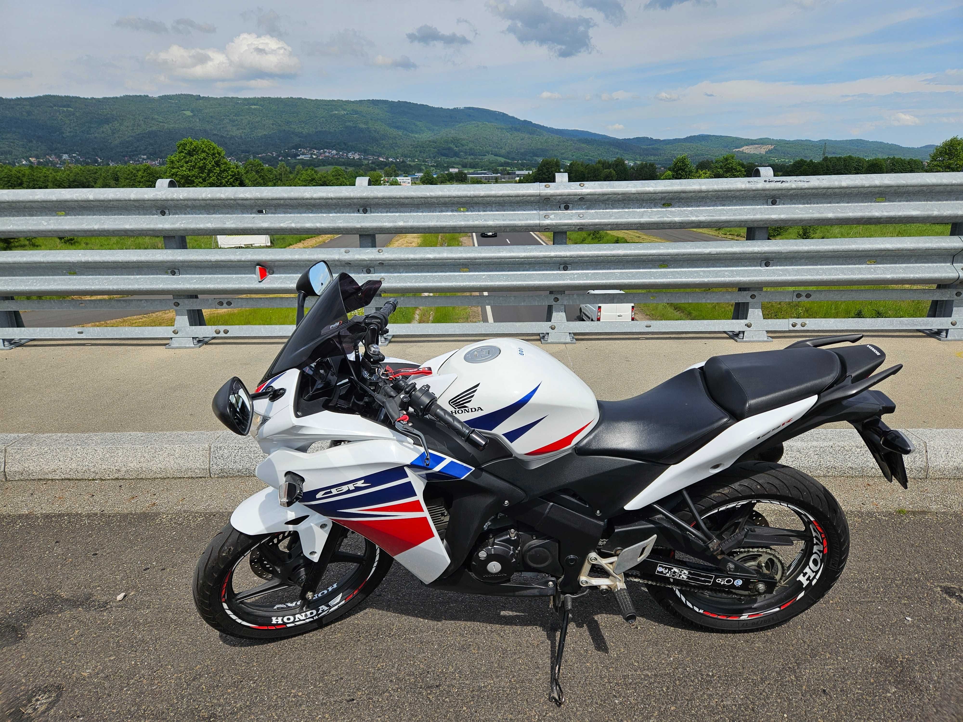 Honda CBR 125 R 2015 POLSKI SALON OKAZJA Akrapović!