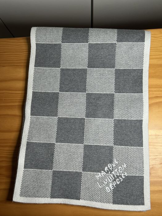 Conjunto gorro e cachecol louis vuitton