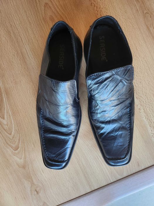 Sapatos Pretos – Seaside