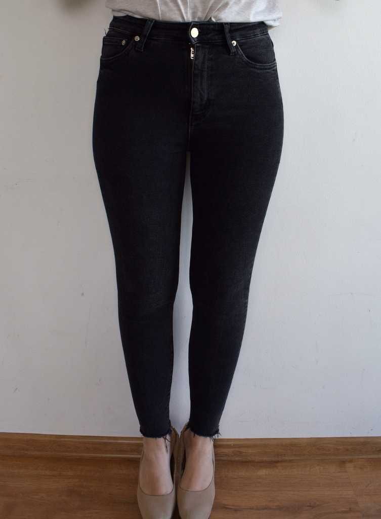 Zara grubsze sponie rurki high waist czarne 36 s modelujące