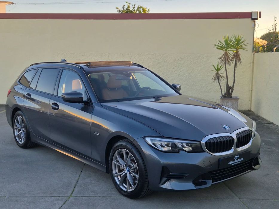 BMW 320 e Touring Line Luxury Auto