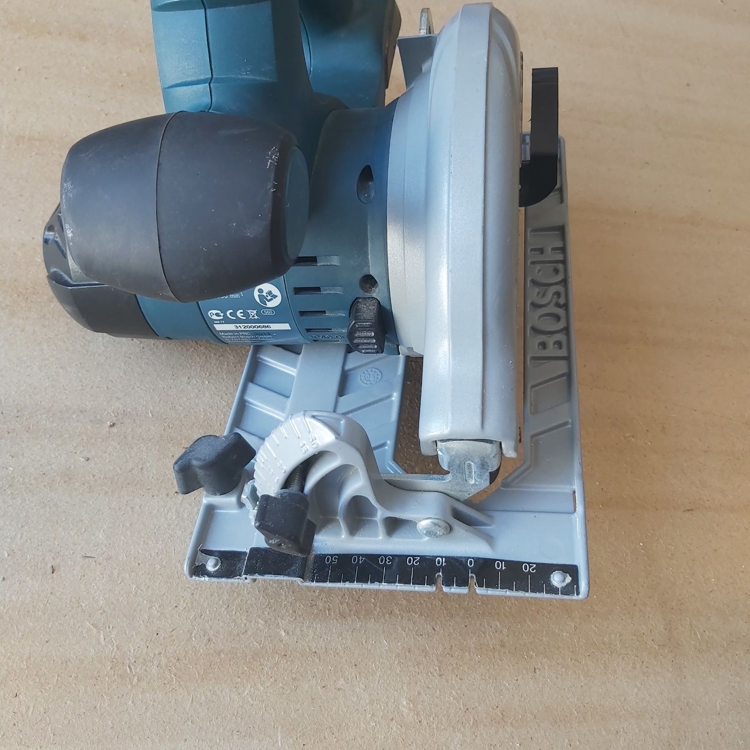 Циркулярна пила bosch gks 18 v-li