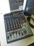 Mikser Behringer Xenyx X1204USB analogowy