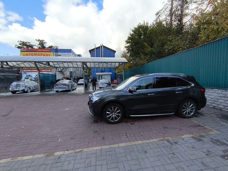 Продаю авто Acura MDX Перший власник В гарному стані В дтп не було В К