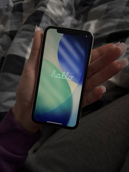 iphone 11 biały stan bdb