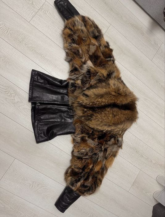 Теплюча Дублёнка шубка с шикарным богатым мехом