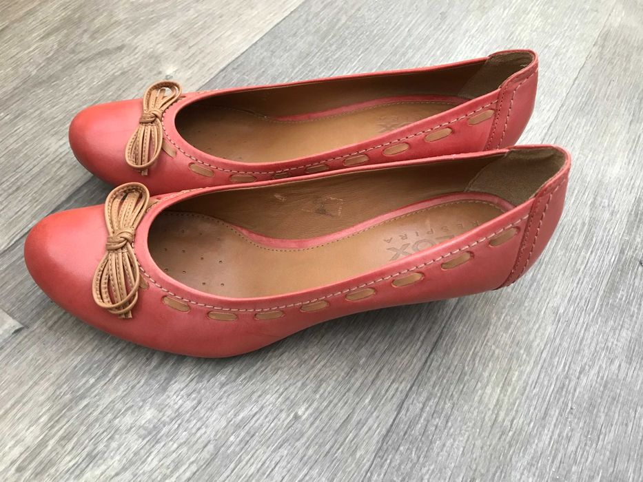 Кожаные туфли Geox, каблук 5 см, 39 размер