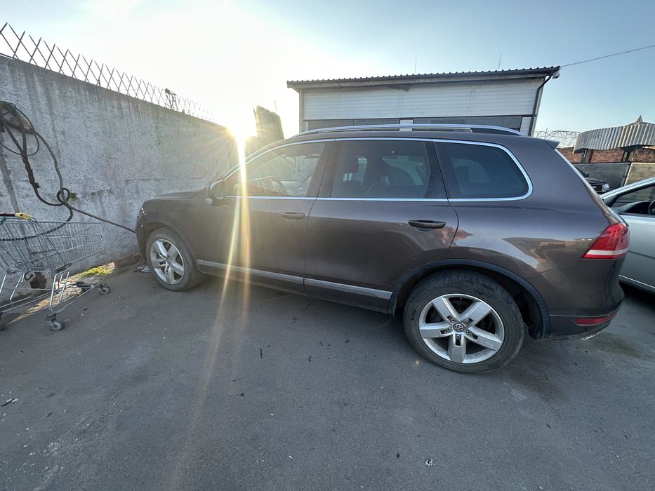 Шрот розборка touareg nf fl запчастини туарег