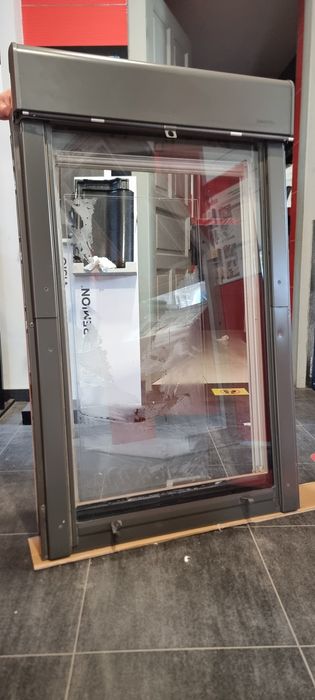 Okno dachowe Fakro FPP-V 78x118 2 systemy otwierania + markiza + rolet