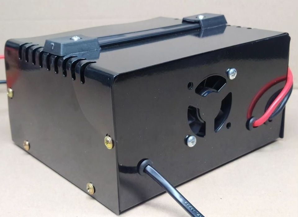 Зарядное устройство АКБ МОТО/АВТО 12/24V 400А (импульсное)