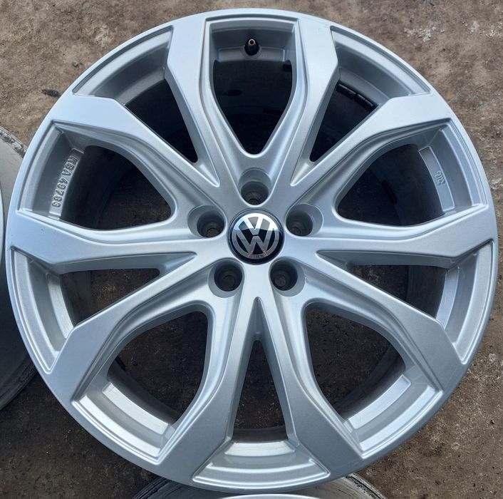 5 112 R20 VW Touareg Tiguan Passat B7 B8