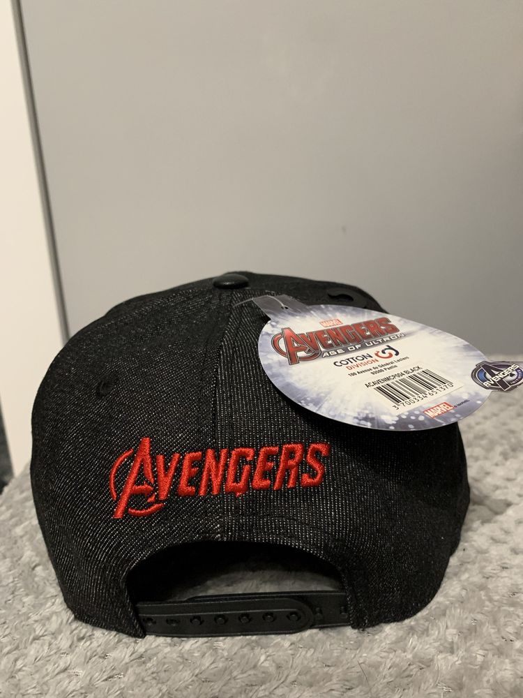 Czapka z daszkiem Marvel