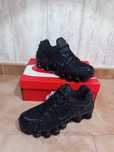 Buty NikeShox TL Moda Obuwie sportowe rozmiarr.43