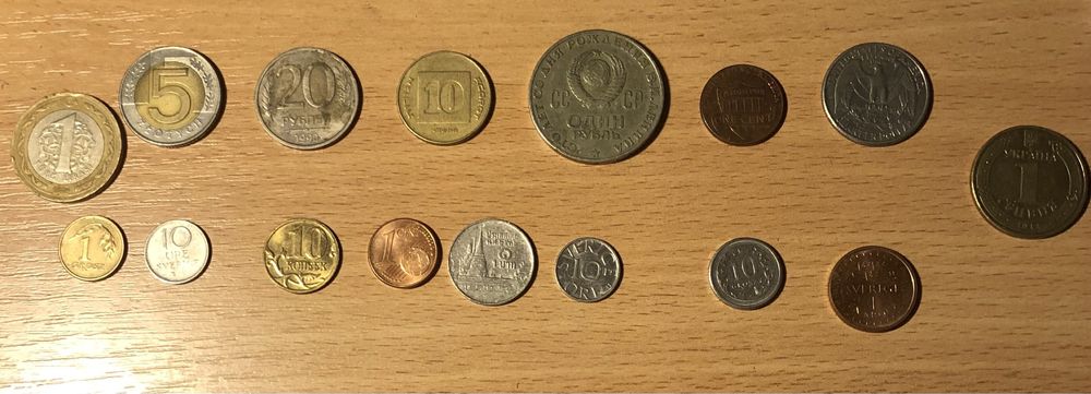 Монети світу (16 штук)
