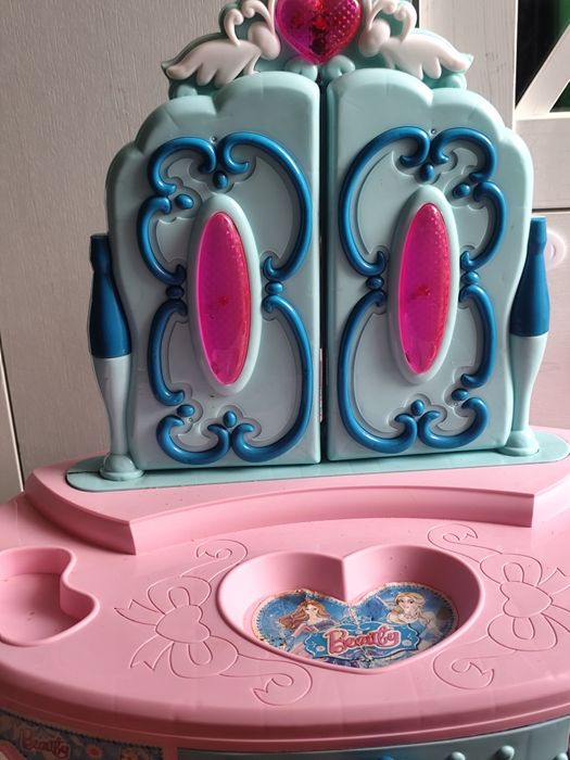 Дитячий столик трюмо ігровий набір салон для красуні