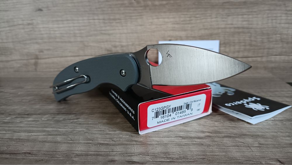 Spyderco Sage 1 Maxamet складний ніж. Оригінал!