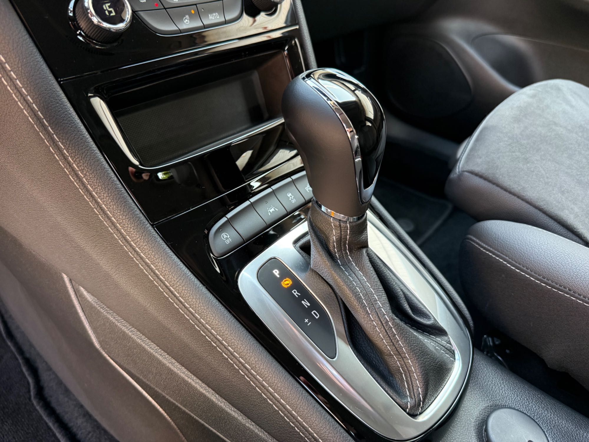 Opel Astra k 2020р